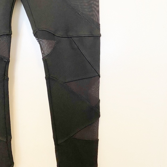 Bebe Cut Out Stretch Tights Leggings Black Small - Picture 5 of 10